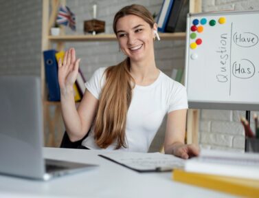 Questions to Ask Before Enrolling in English Tutoring Near You